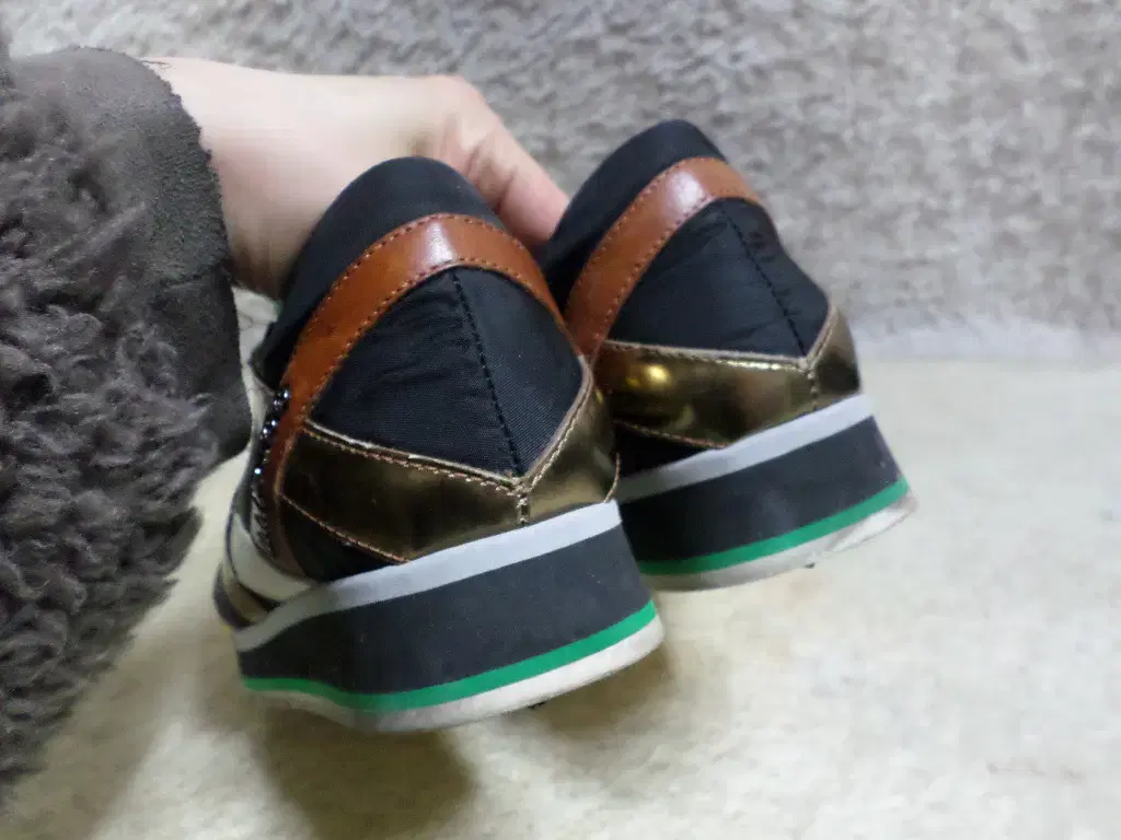 thumbnail-4